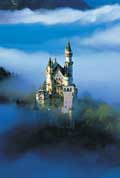 Баварский Замок в тумане 